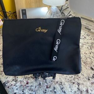 NWOT Ginasy Clutch Satchel Black With  Zipper